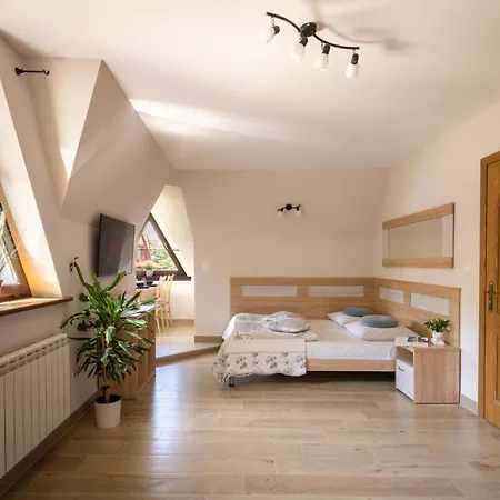 Nowa Gran - Apartamenty I Pokoje Goscinne-3